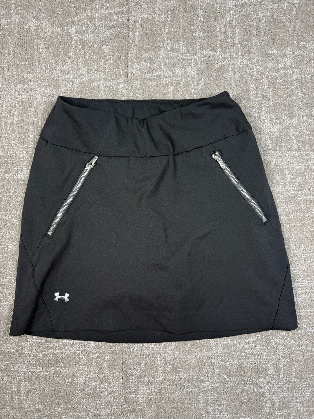 Under amour Black Active Golf Skort Zipper Pocket Read Below